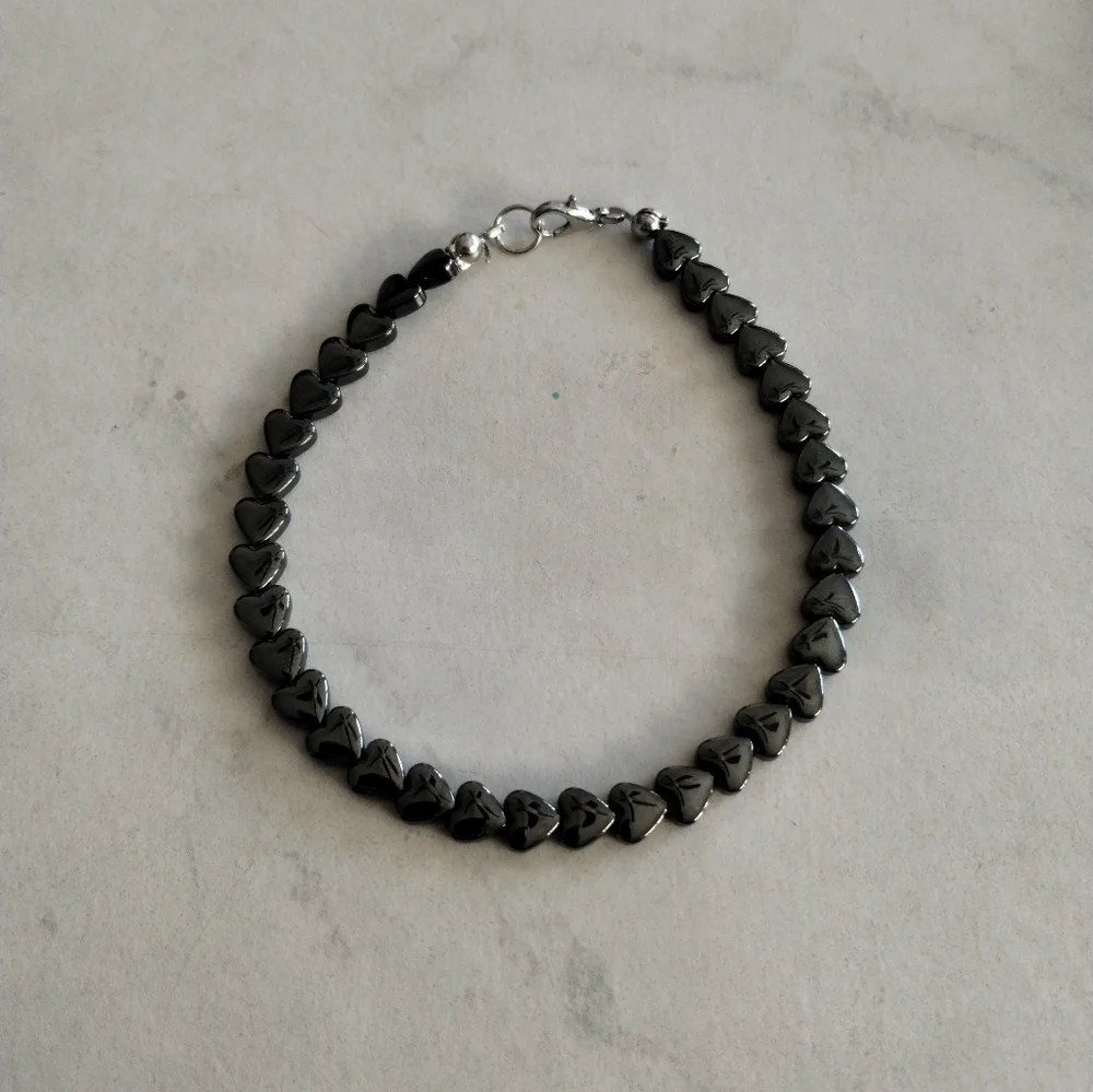 Handmade Gunmetal Plated Hematite Heart Bracelet